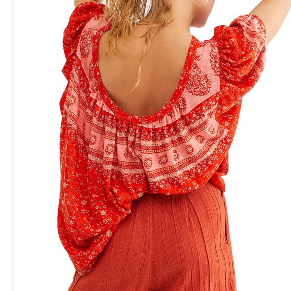 ❤️‍🔥SALE❤️‍🔥Free People Red Paisley Top